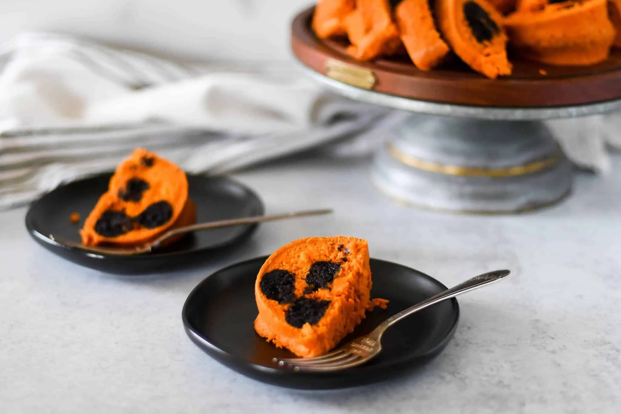 Polka Dot Pumpkin Halloween Cake