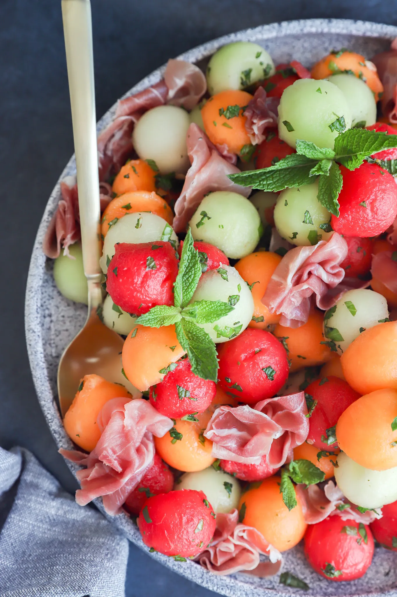 Prosciutto Salad with Asparagus and Melon