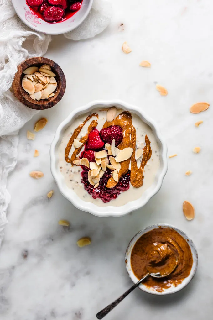 Raspberry Bakewell Overnight Oats