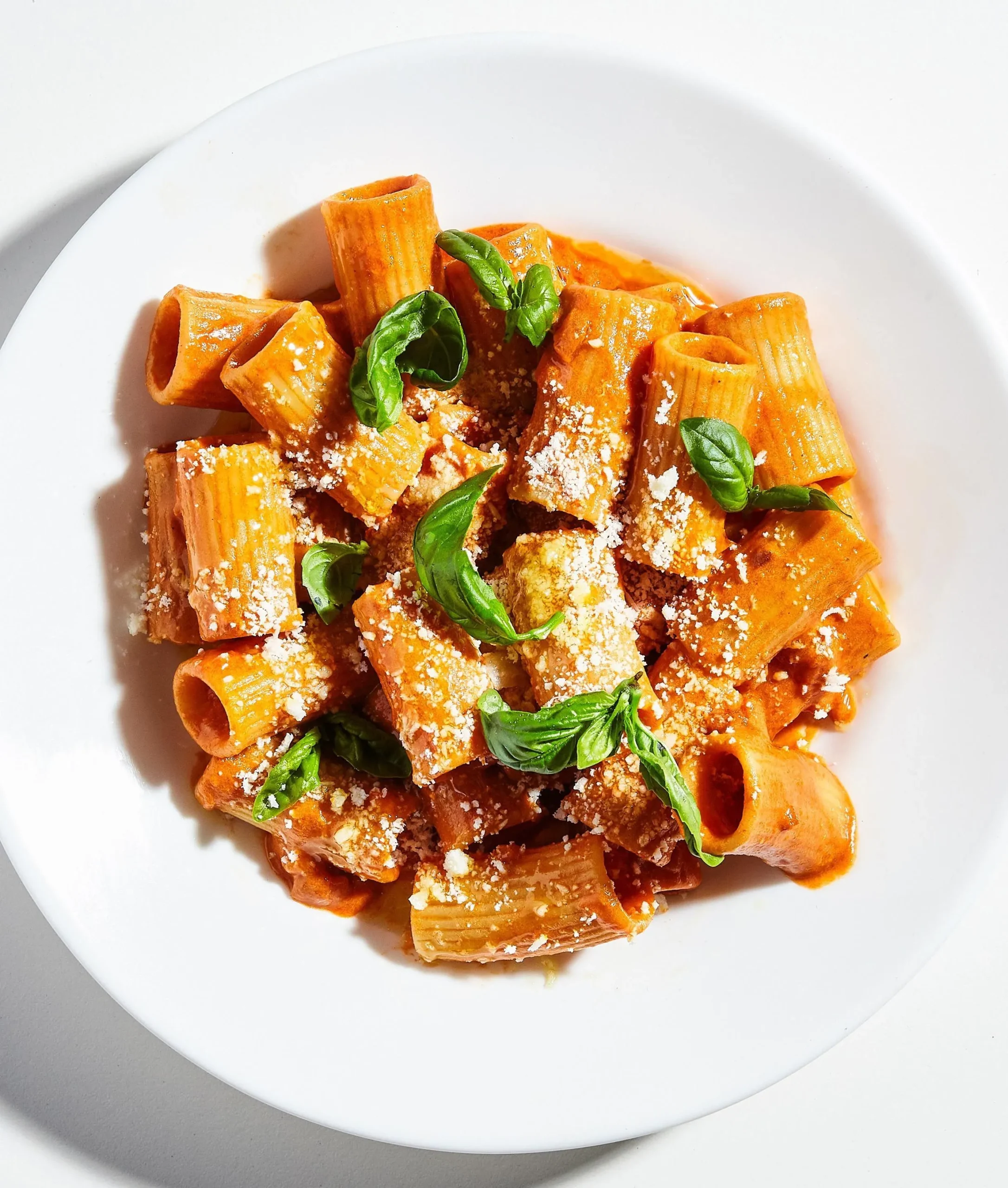 Rigatoni with Vodka Sauce