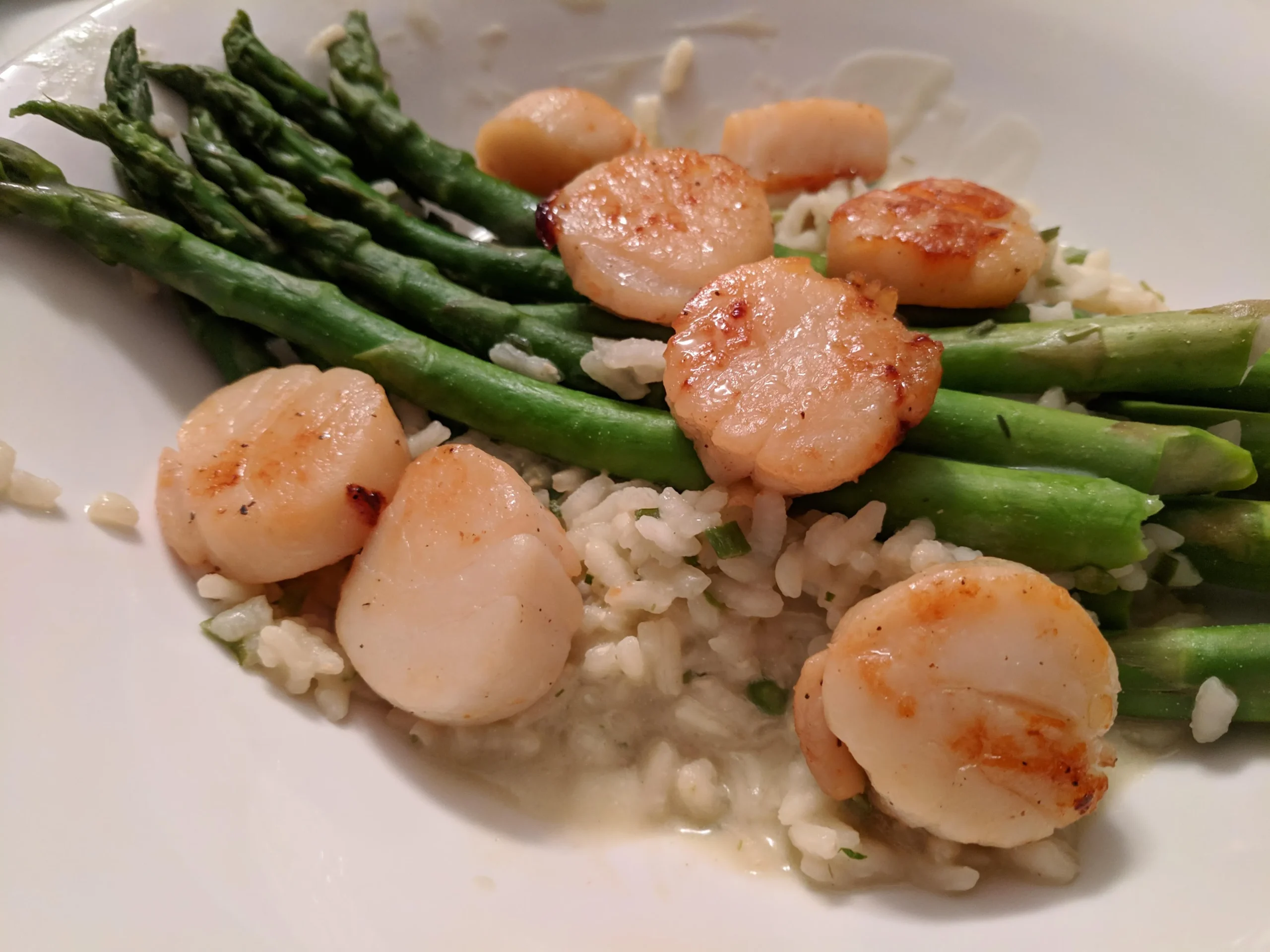 Risotto with Scallops and Asparagus