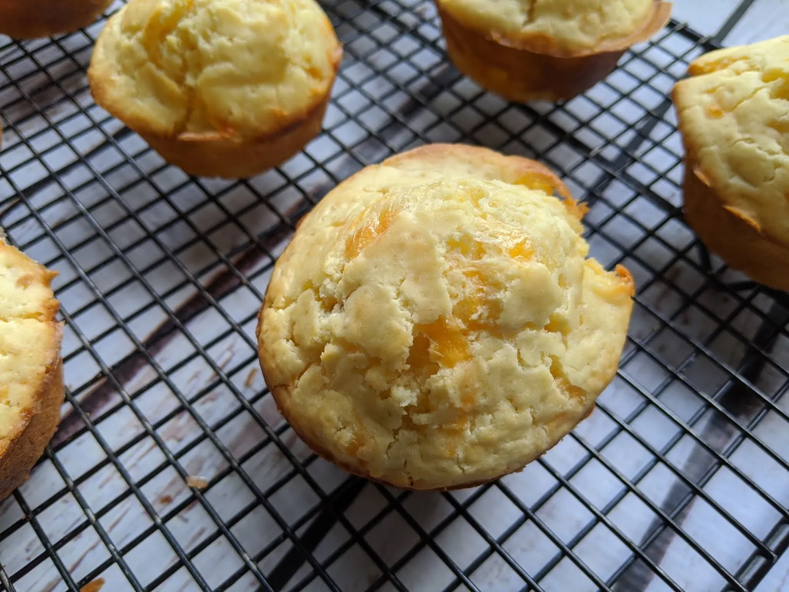 Roasted Garlic Cheddar Muffins