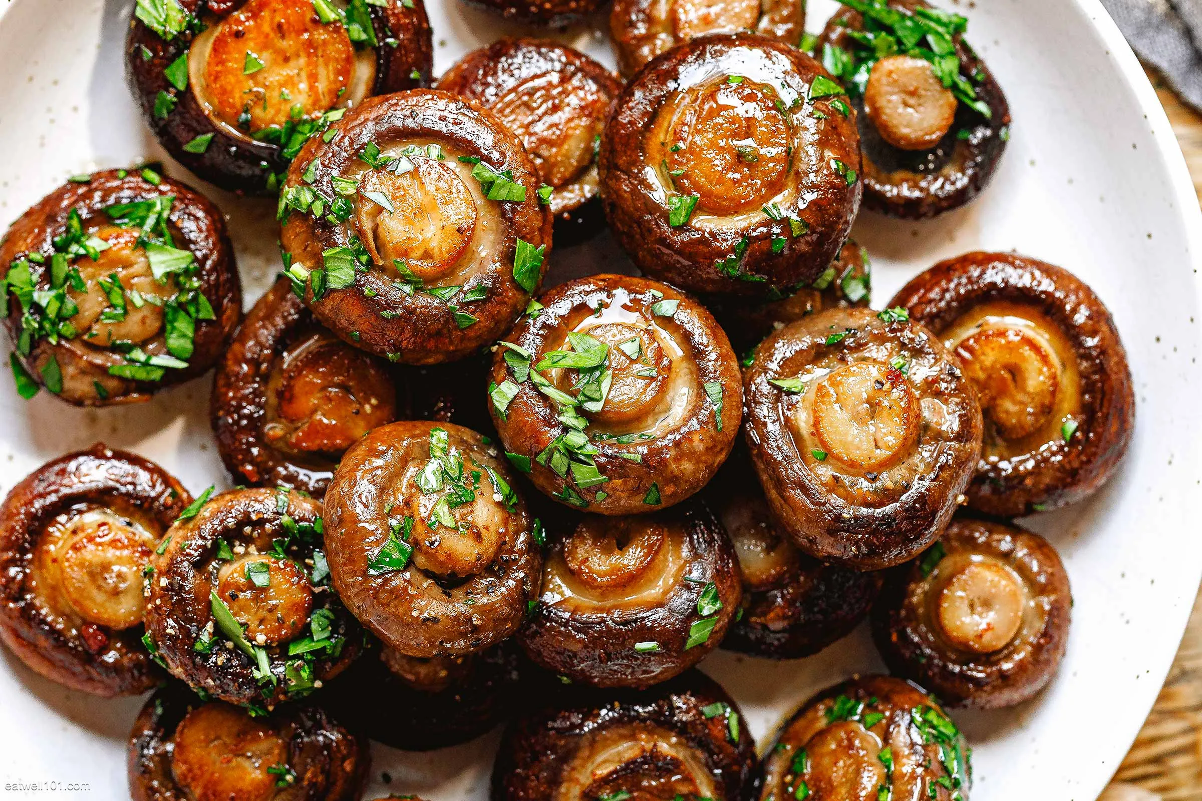 Sauteed Mushrooms in Garlic
