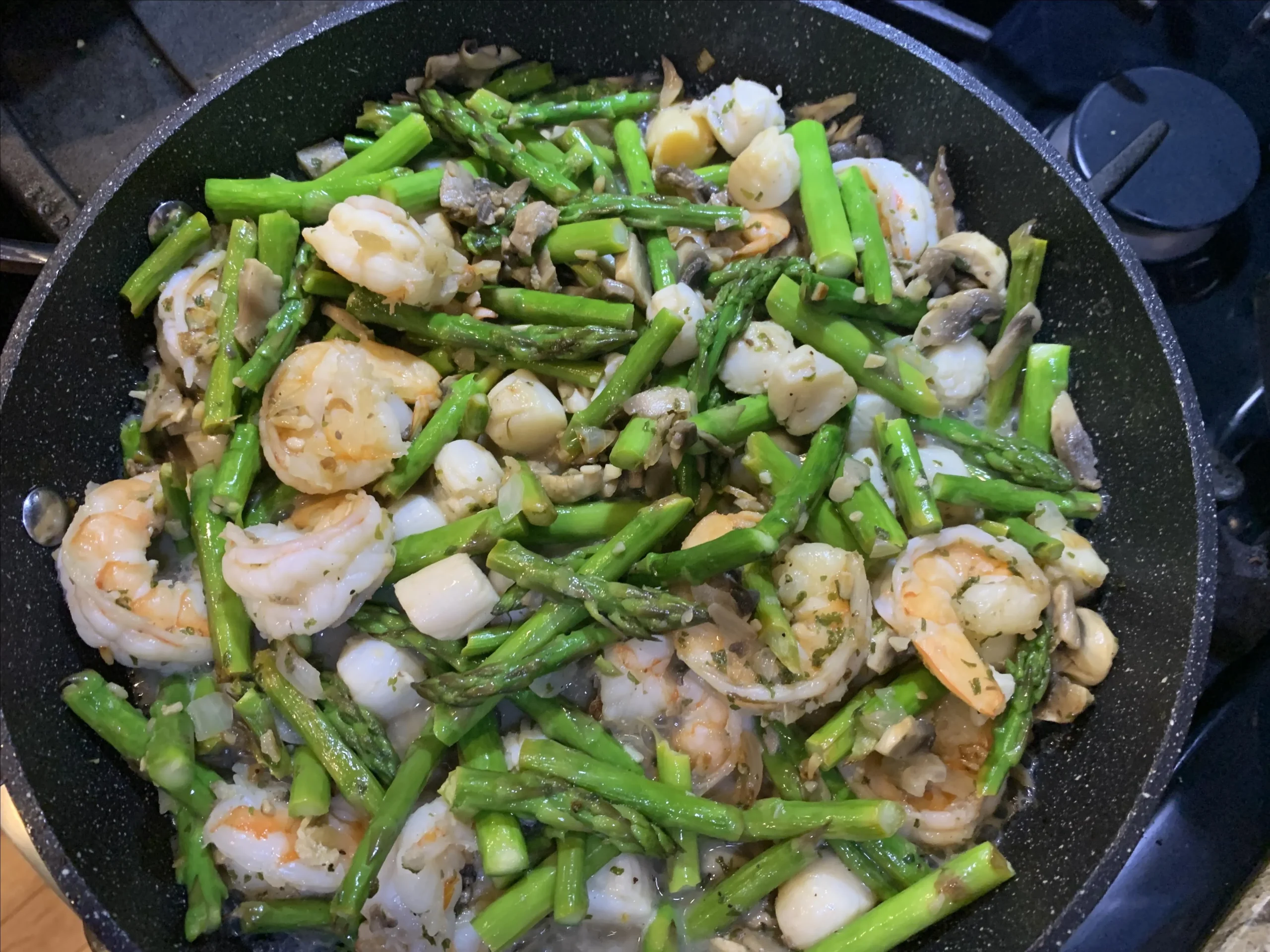 Shrimp and Sea Scallop Stir Fry