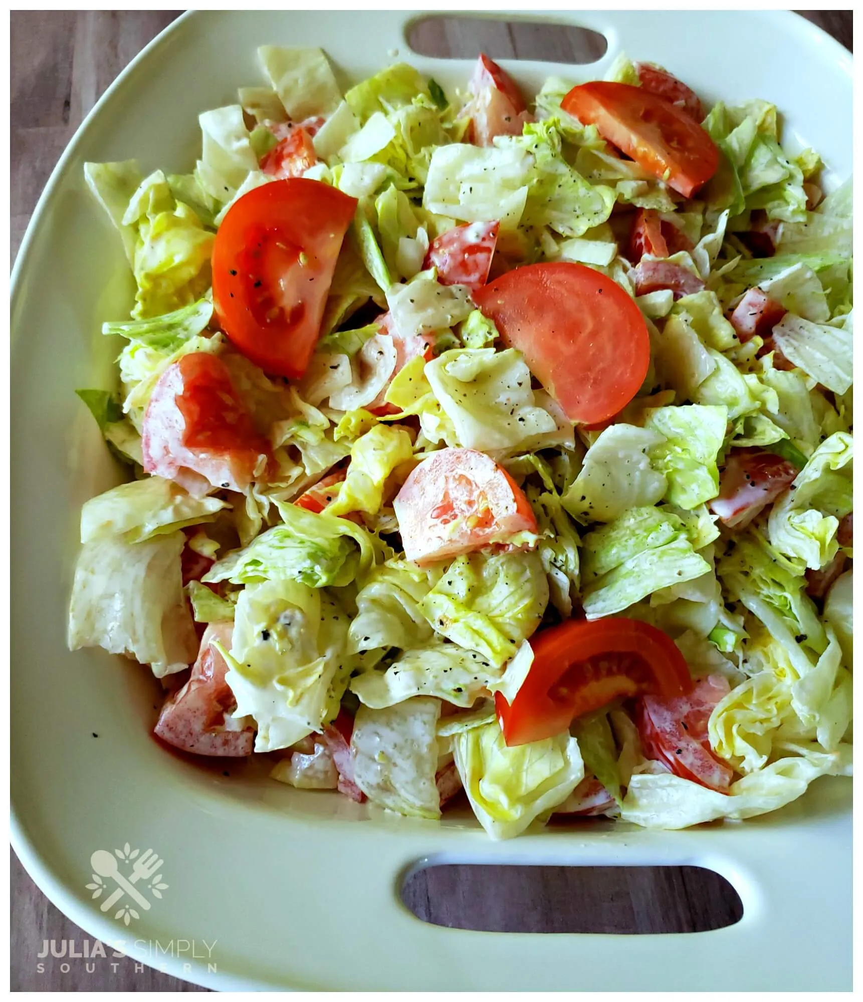 Simple Salad with Lettuce, Tomato, and Onion