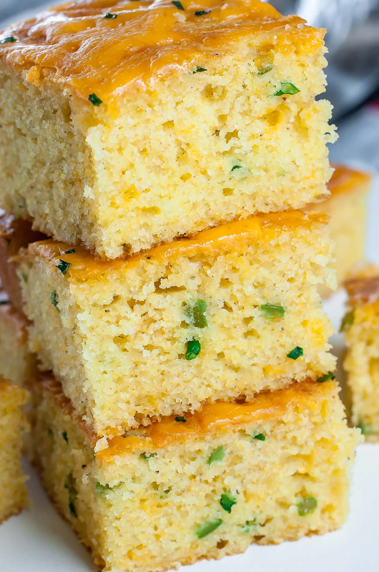 Skillet Cornbread with Jalapenos and Cheese