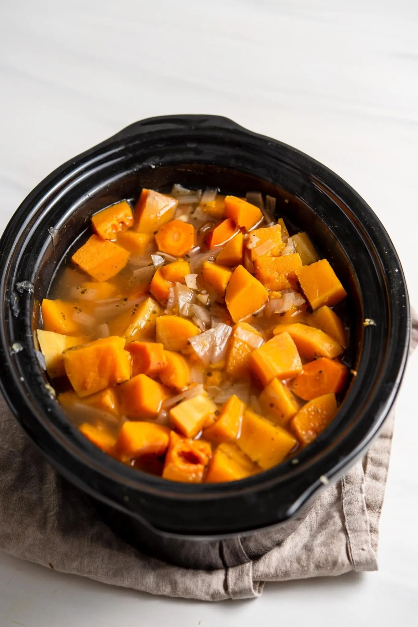 Slow Cooker Chicken Butternut Squash Soup