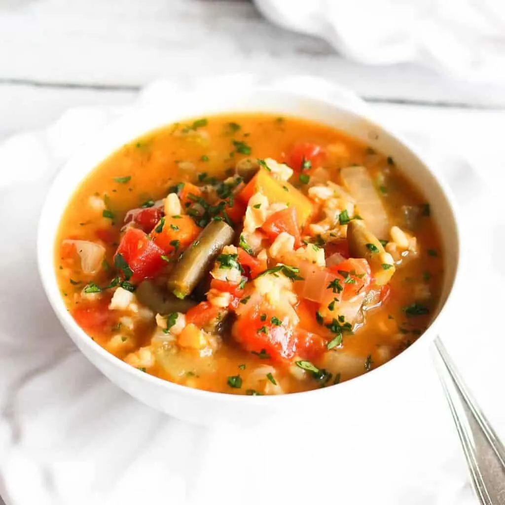 Slow Cooker Vegetable Barley Soup