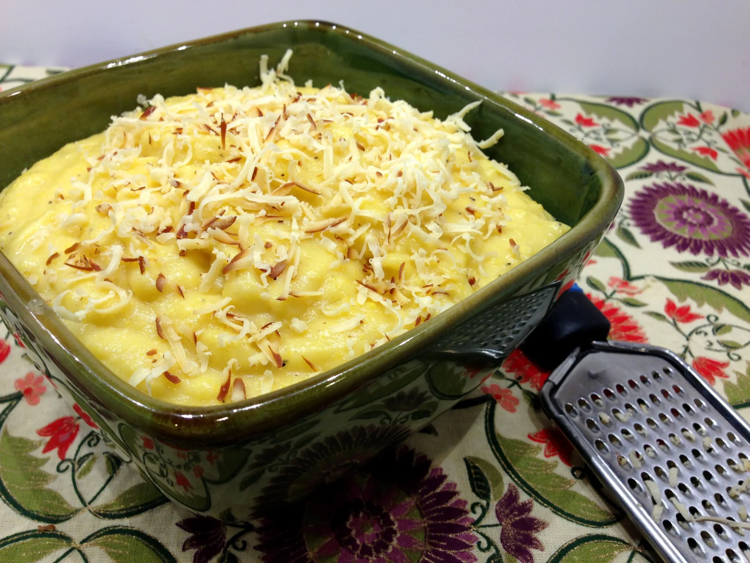 Smoked Gouda Cheesy Polenta