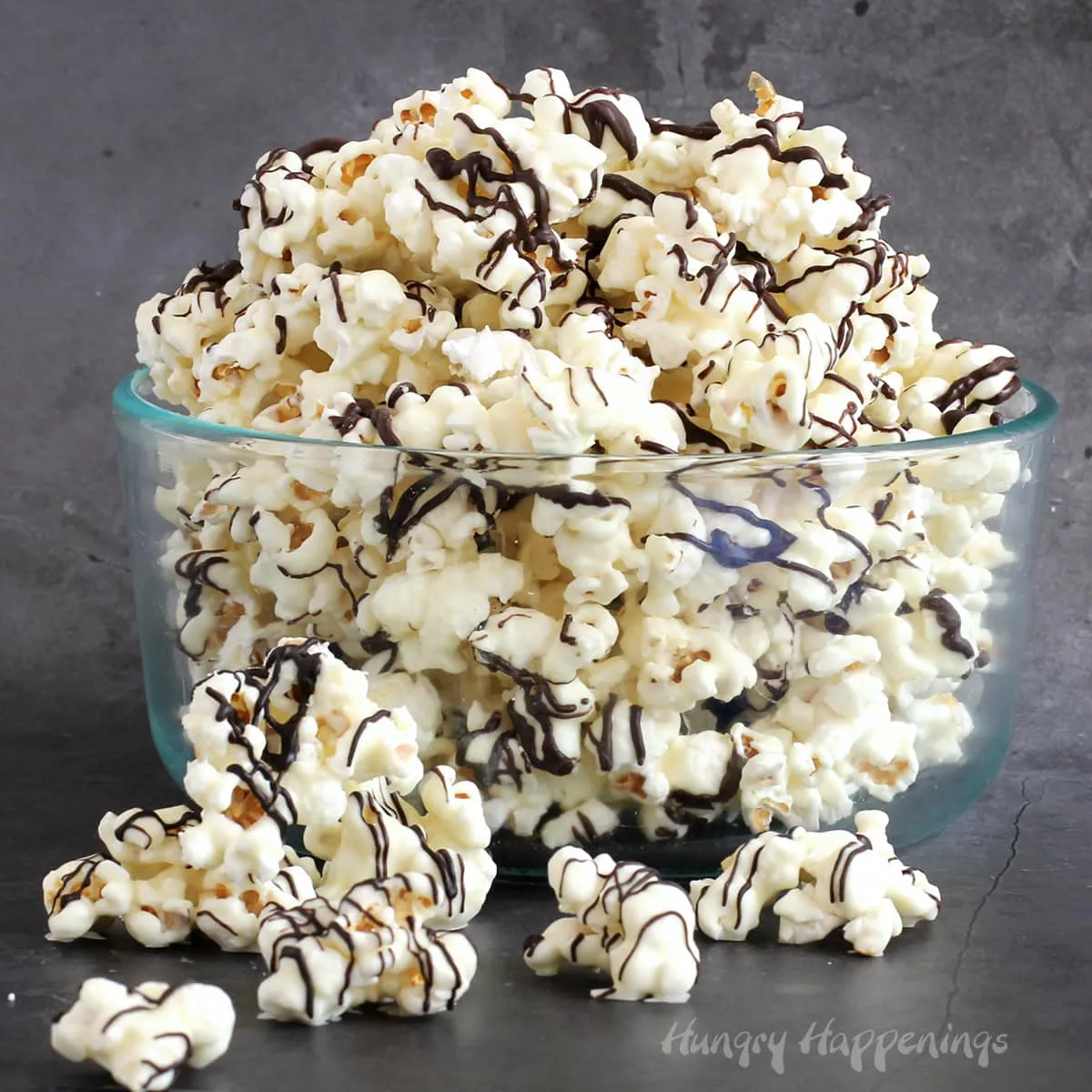 Snickerdoodle Popcorn with White Chocolate Drizzle
