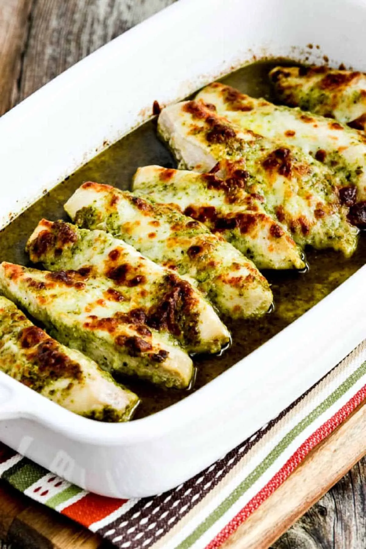 Spinach Pesto Baked Chicken