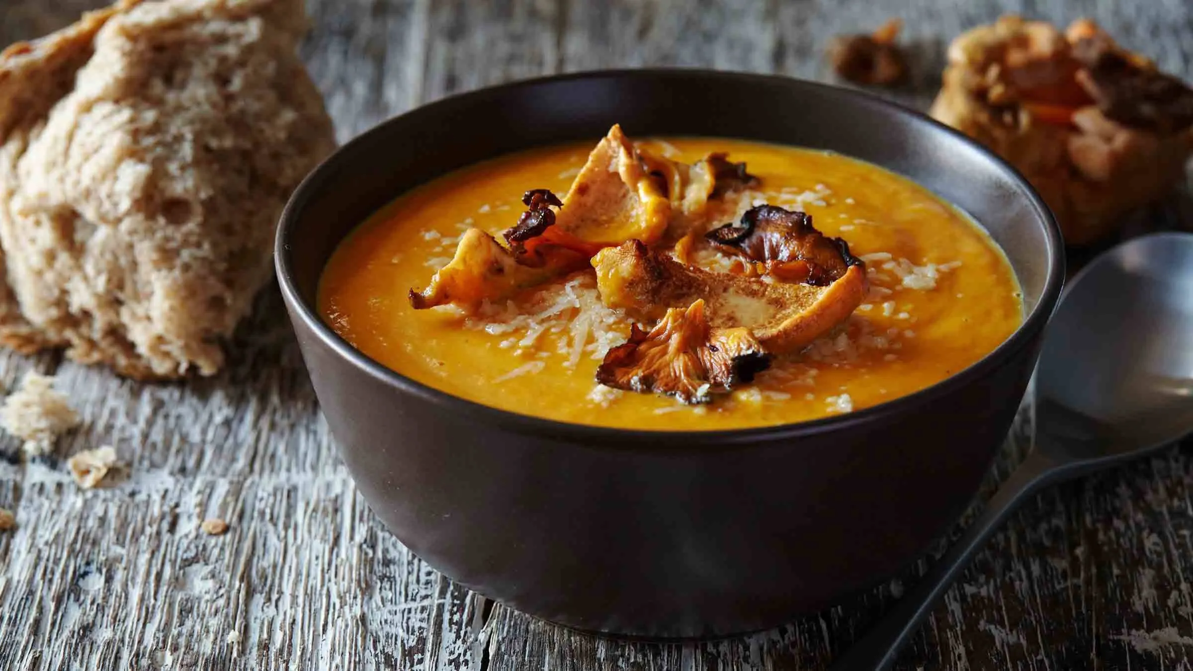 Spiralized Pumpkin Potato Soup with Smoky Tofu