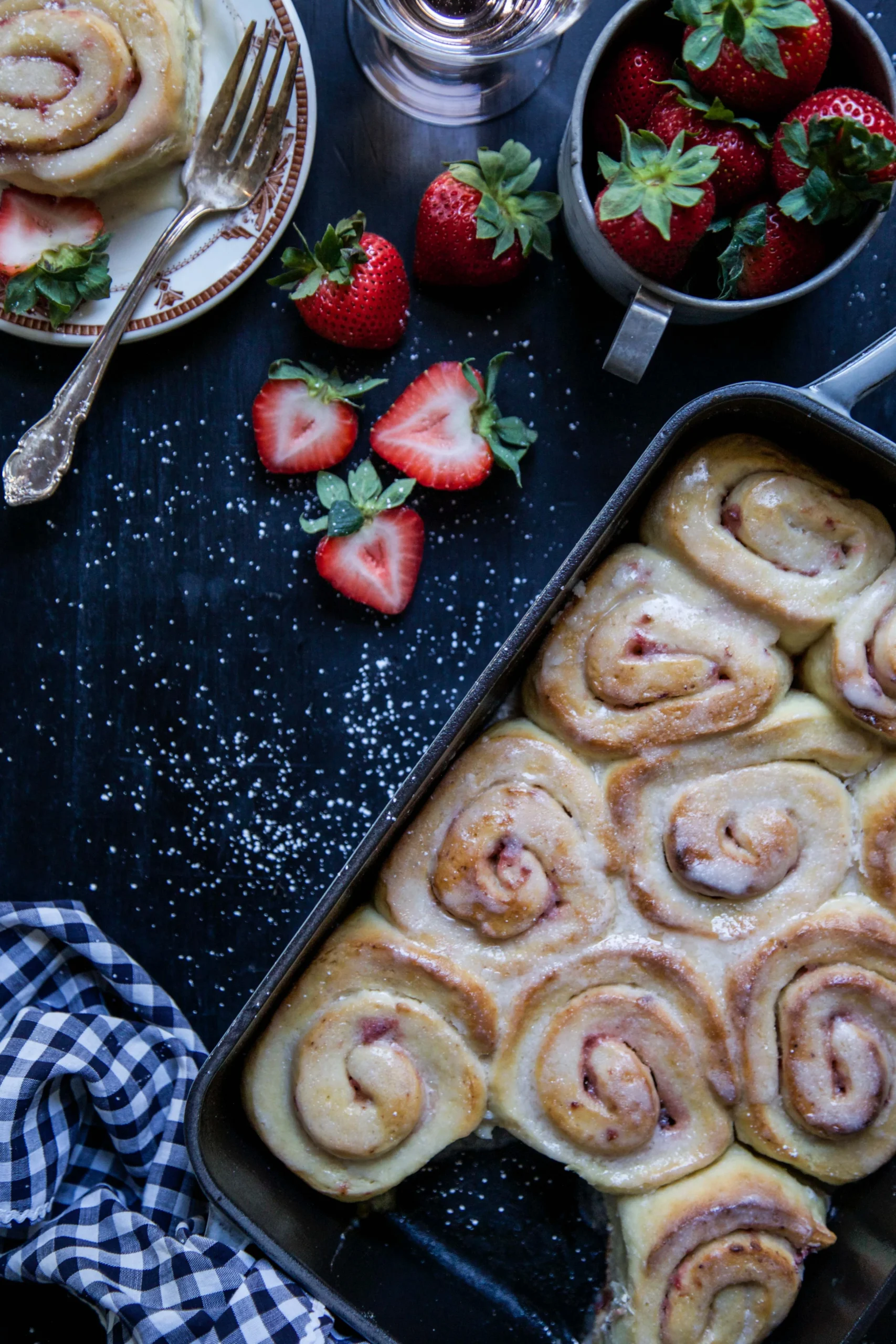Strawberry Cinnamon Breakfast Buns