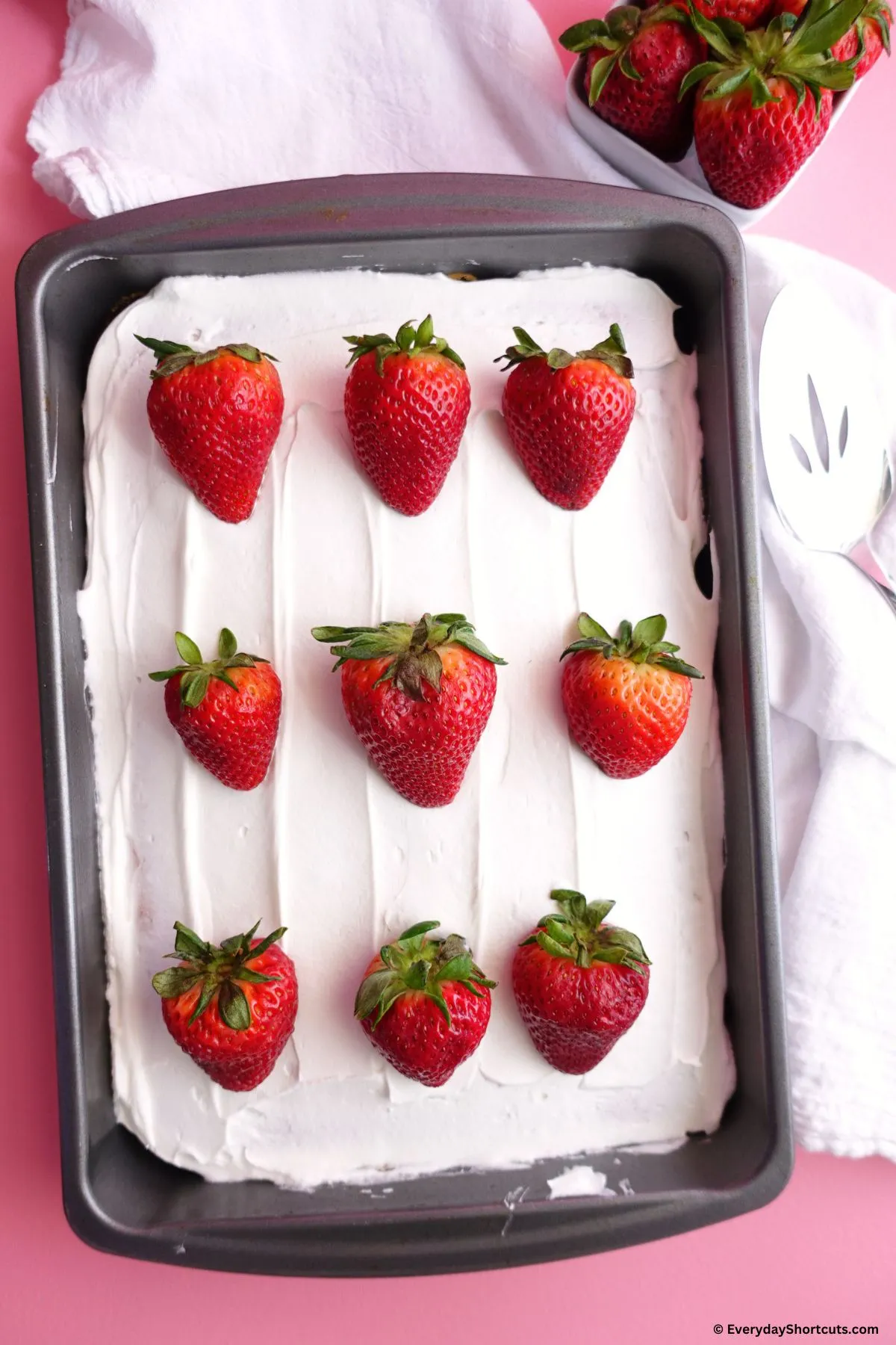 Strawberry Cream Soda Cake