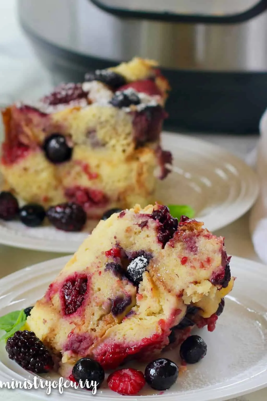 Summer Berry Bread Pudding Instant Pot