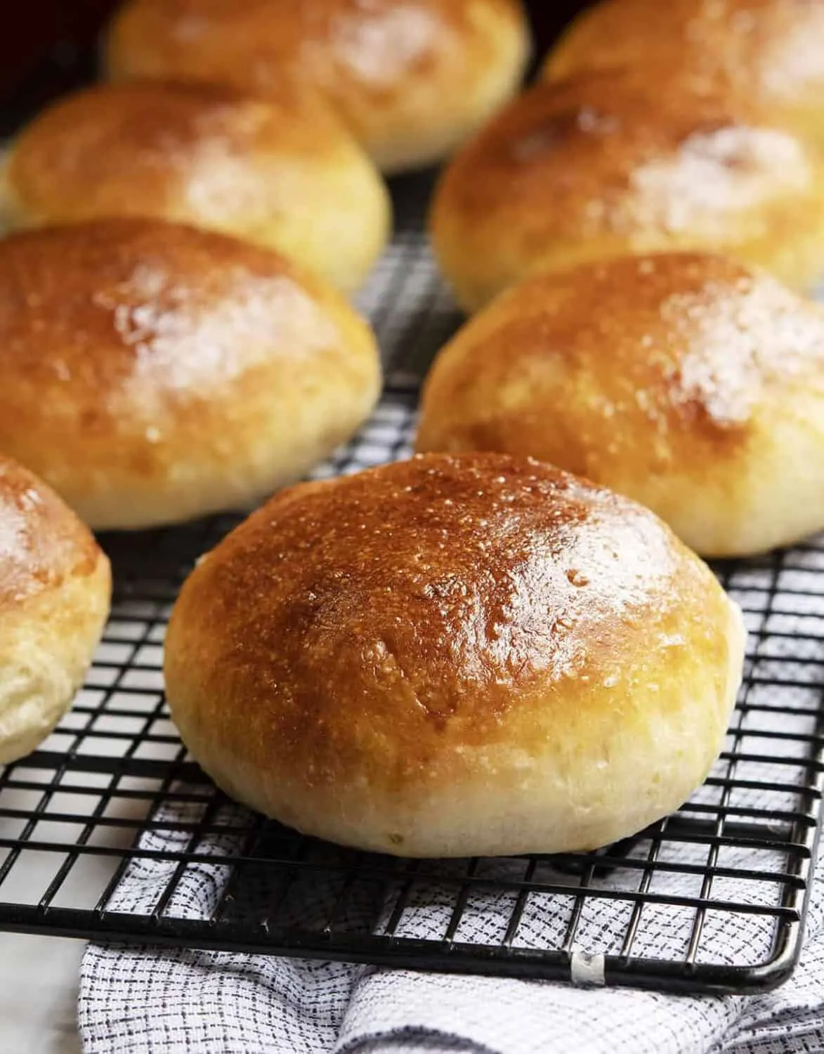 Super Simple Brioche Buns Without Yeast