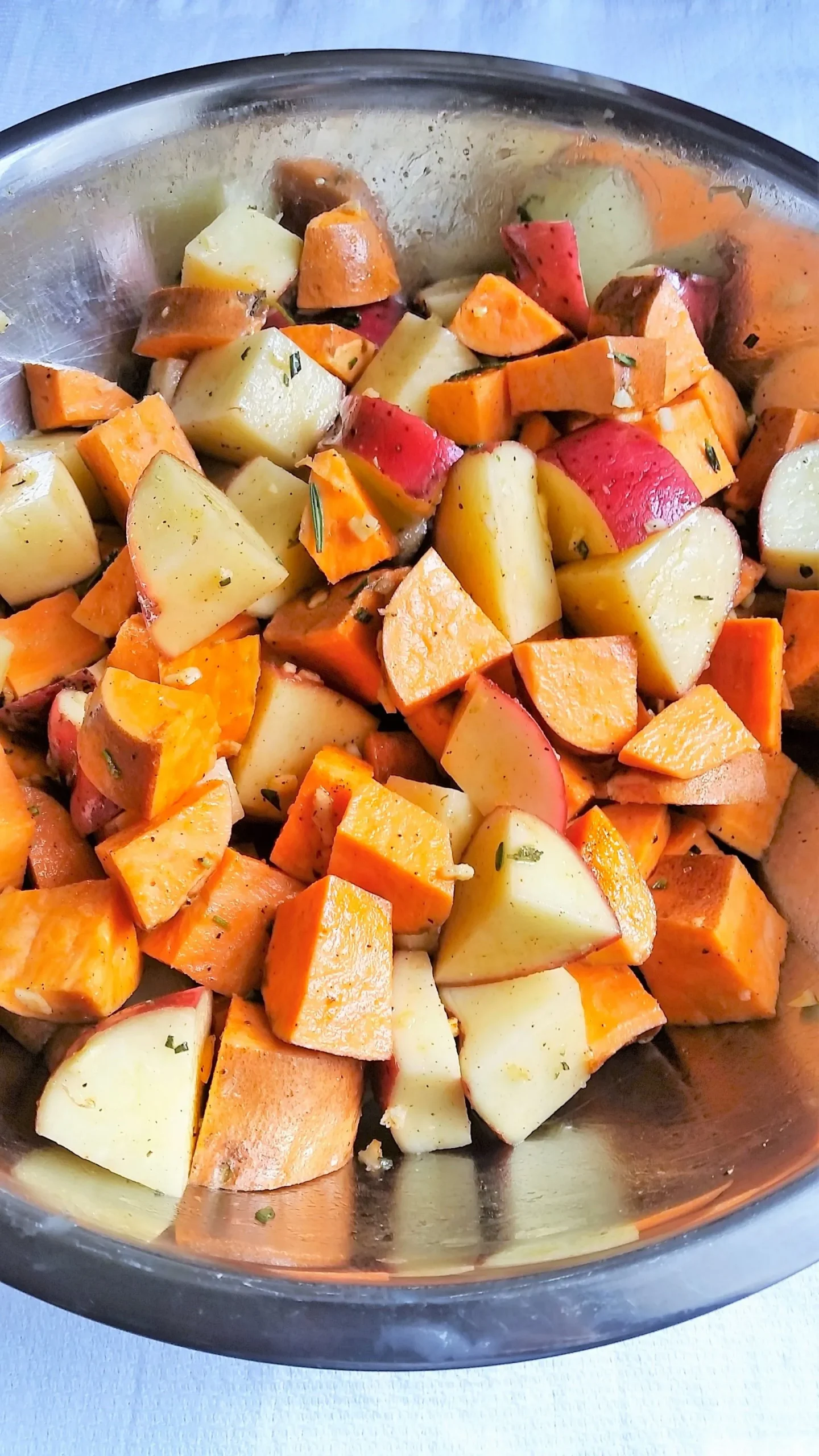 Sweet Garlic Roasted Red Potatoes