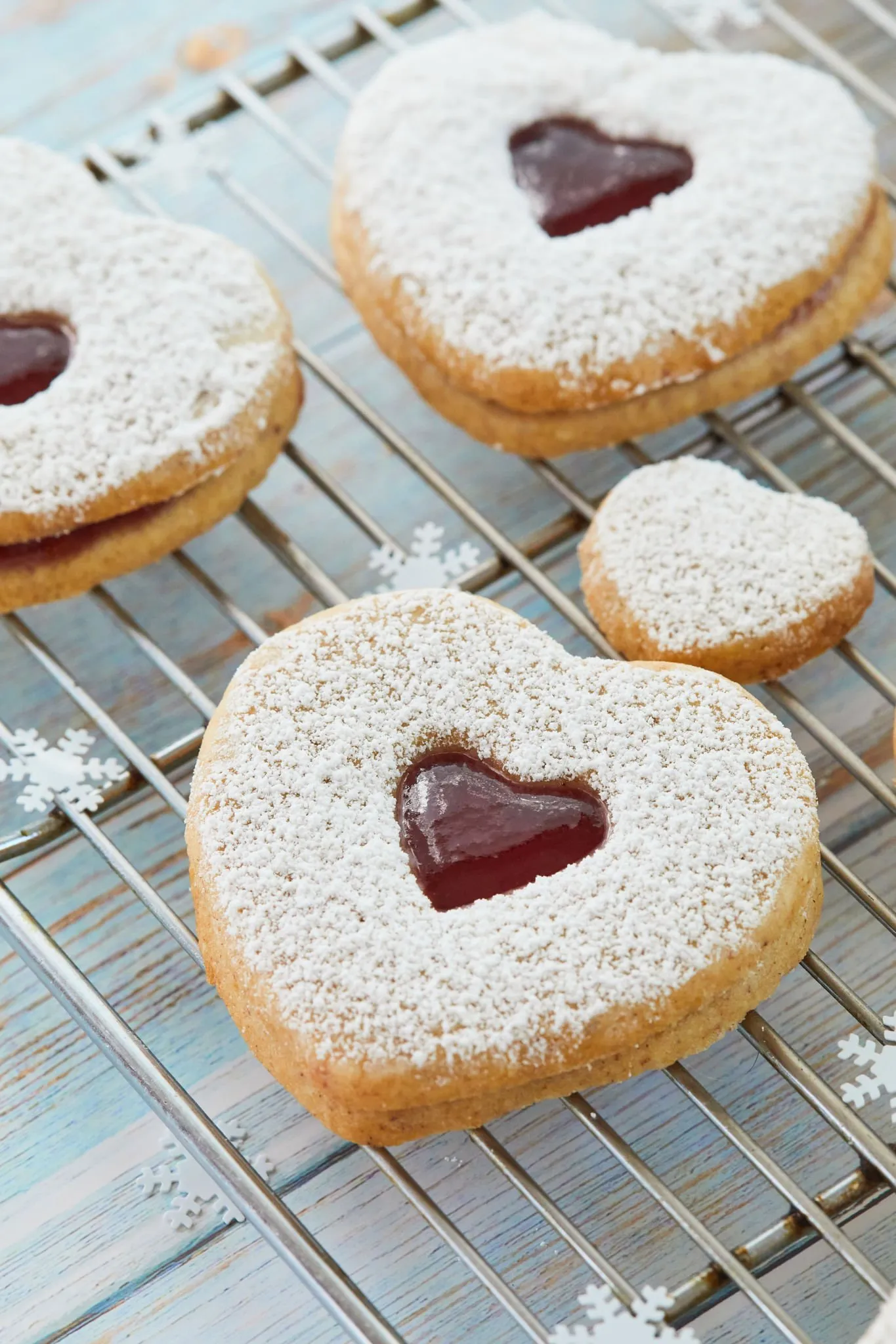 Traditional Austrian Linzer Cookies