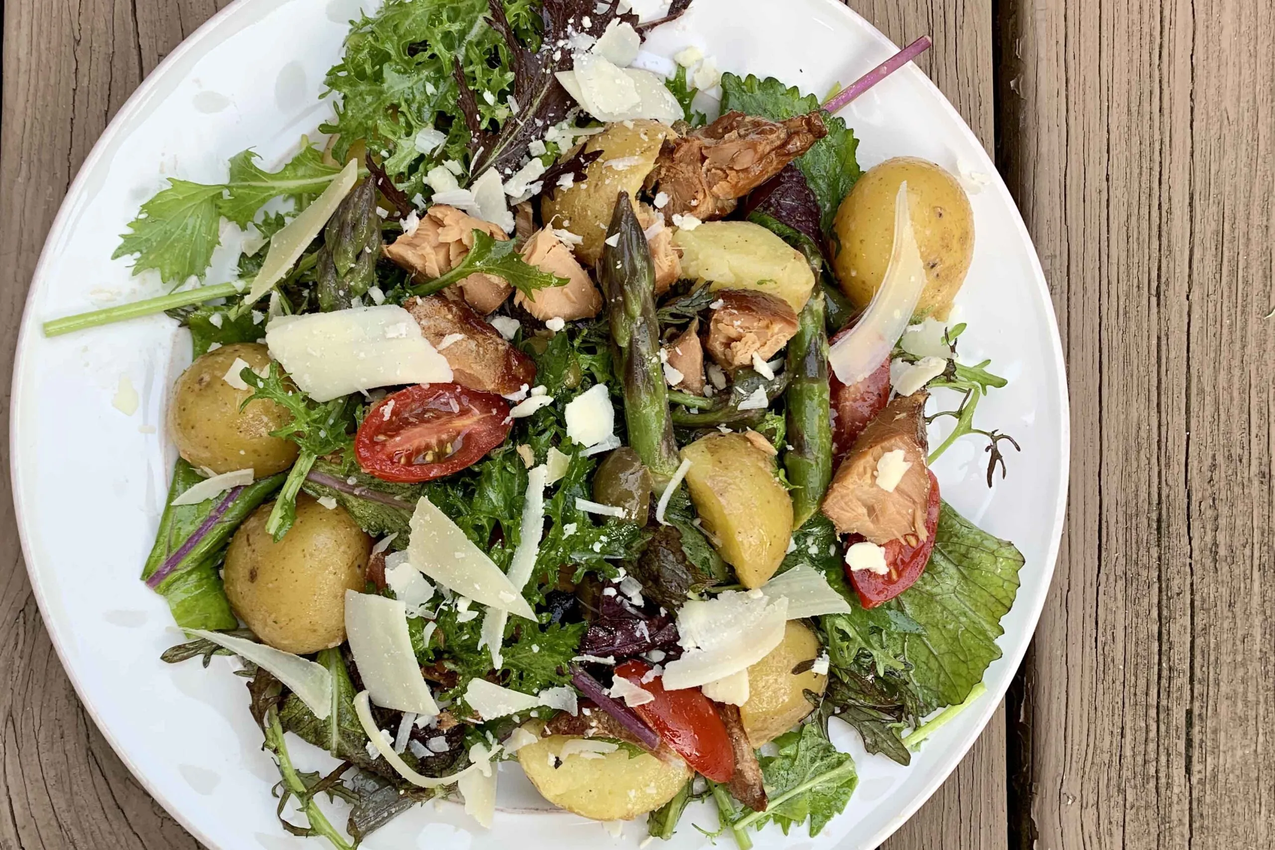 Tuna Salad on Mixed Green Salad