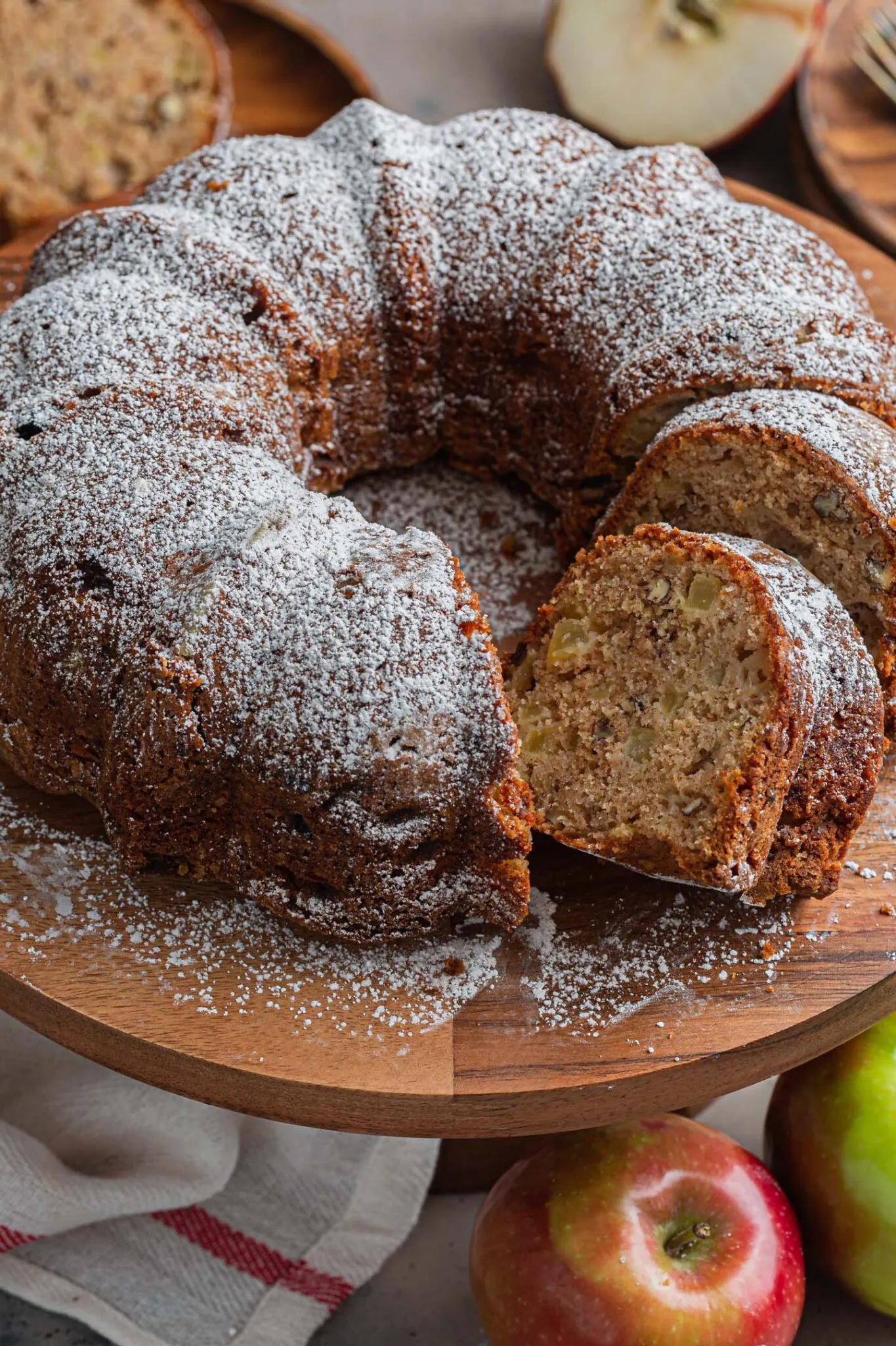 Vegan Apple Bundt Cake