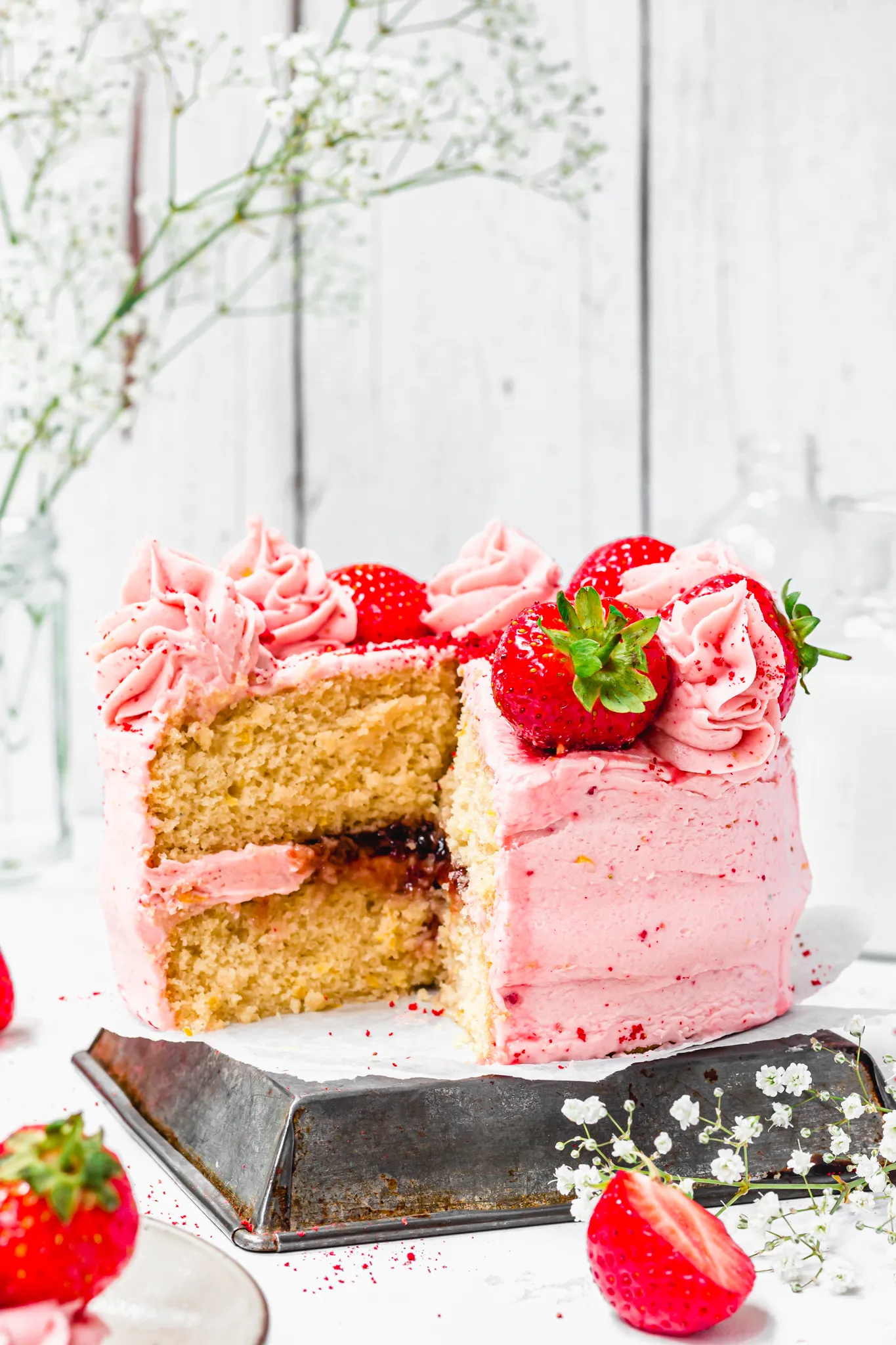 Vegan Strawberry Lemonade Cake Small Batch