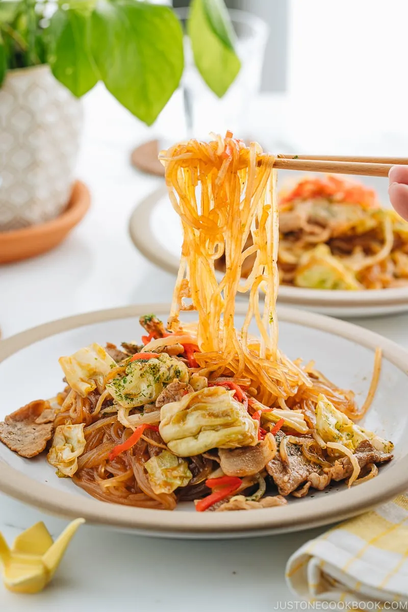 Yakisoba with Malony Glass Noodles