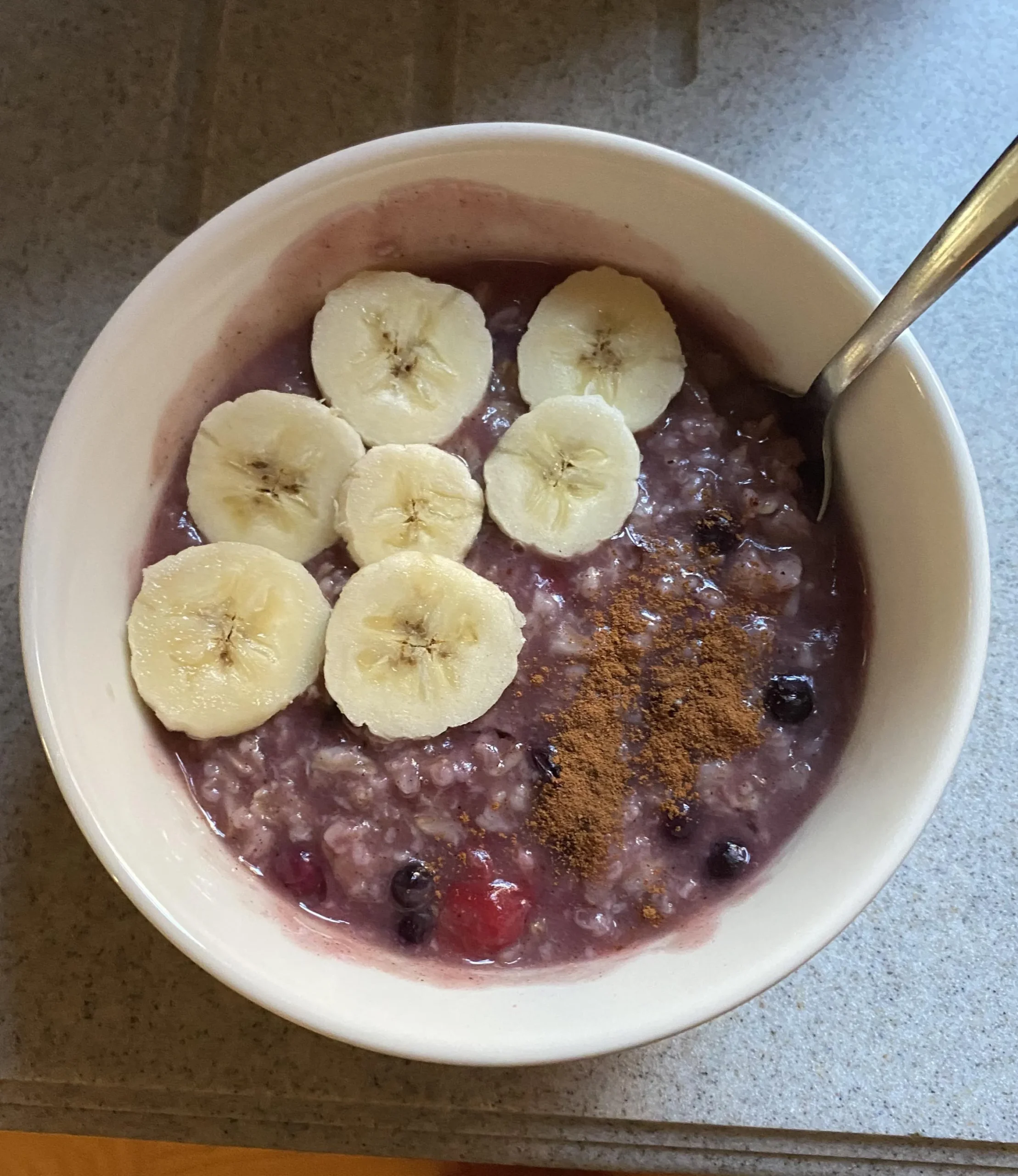 banana berry blast oatmeal