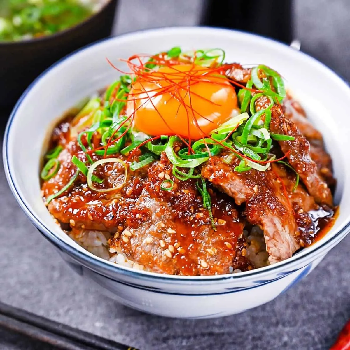 beef donburi with shiso garlic soy sauce