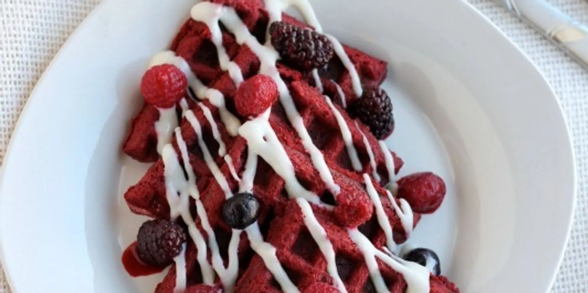 red velvet waffles cream cheese icing drizzle